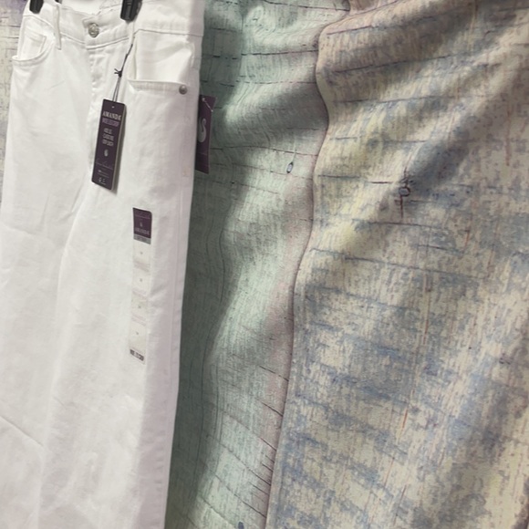 Brand new Woman’s Gloria Vanderbilt jeans. - Picture 7 of 16